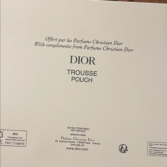 Dior Tan Woven Clutch with Pearl Accent - Picture 4 of 17